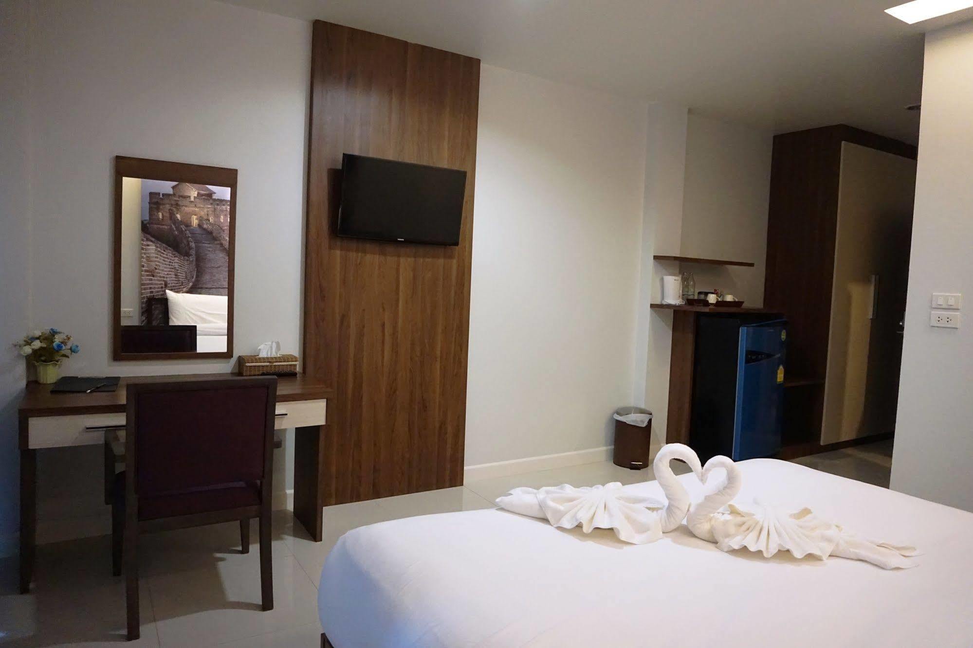 Morage Hotel Phitsanulok Ngoại thất bức ảnh